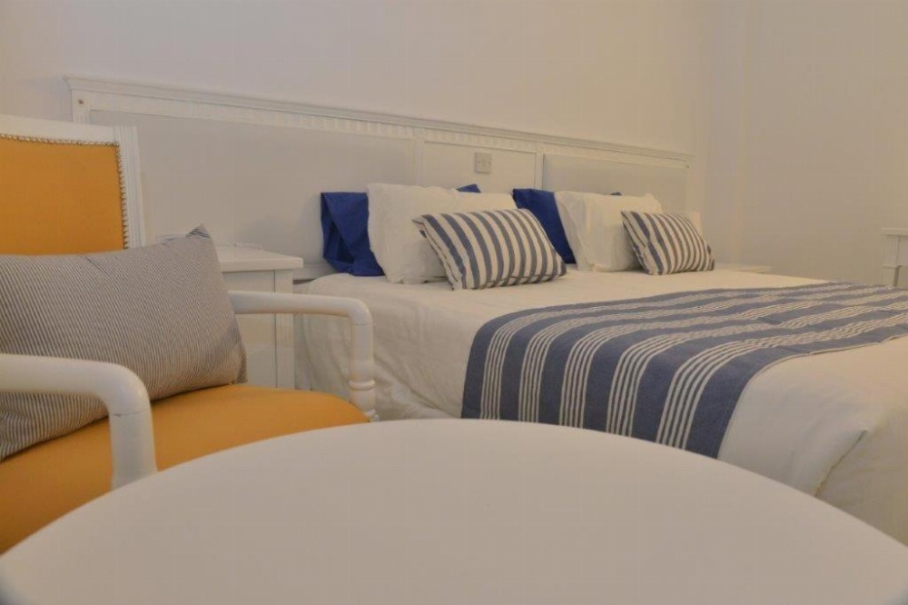 Room image 3